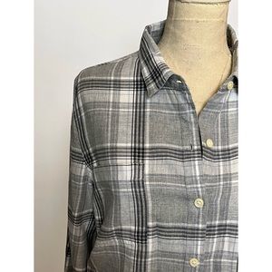 Gray Plaid Flannel Button Down Top by Old Navy Sz L